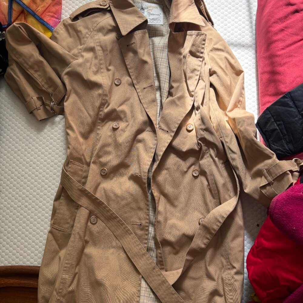 London Fog Classic Vintage Belted Trench